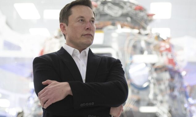 Elon Musk Sister Tosca Speaks About on-Hold Twitter Deal