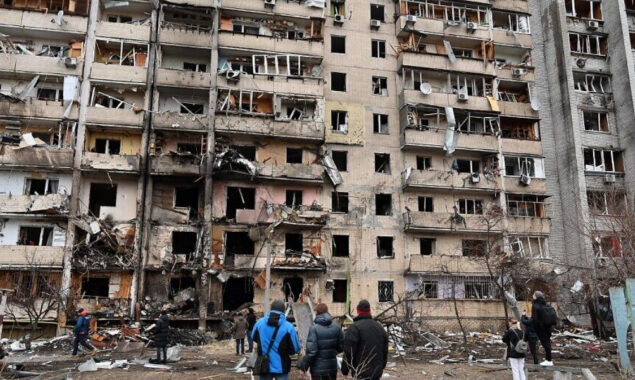 14 killed in Russian missile attack on residential building in Ukraine
