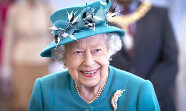 Queen Elizabeth aims to be well enough to present the George Cross