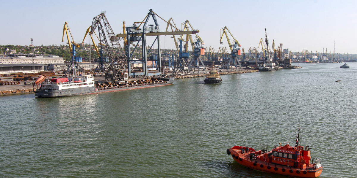 Eight foreign ships
