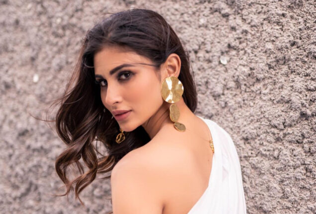 Mouni Roy latest bold photoshoot sets the Internet ablaze