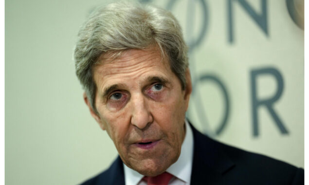 John Kerry vows US to meet climate goal despite court setback