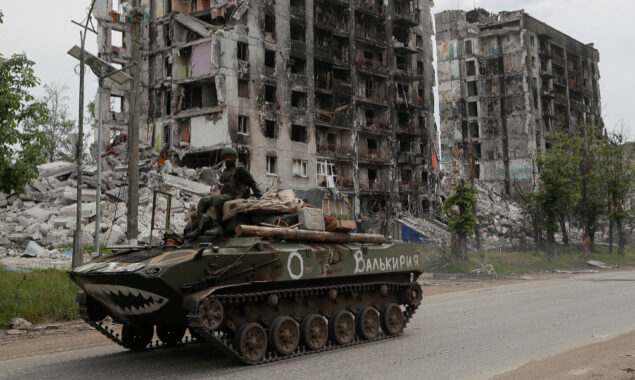 Ukrainian forces drive them back into Novomykhailivka