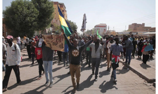 Hundreds of anti-coup protesters in Sudan defy security forces