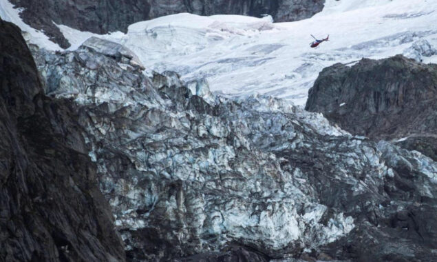 Italian glacier collapse