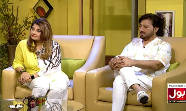 Javeria Saud Explains About Her Viral Singing