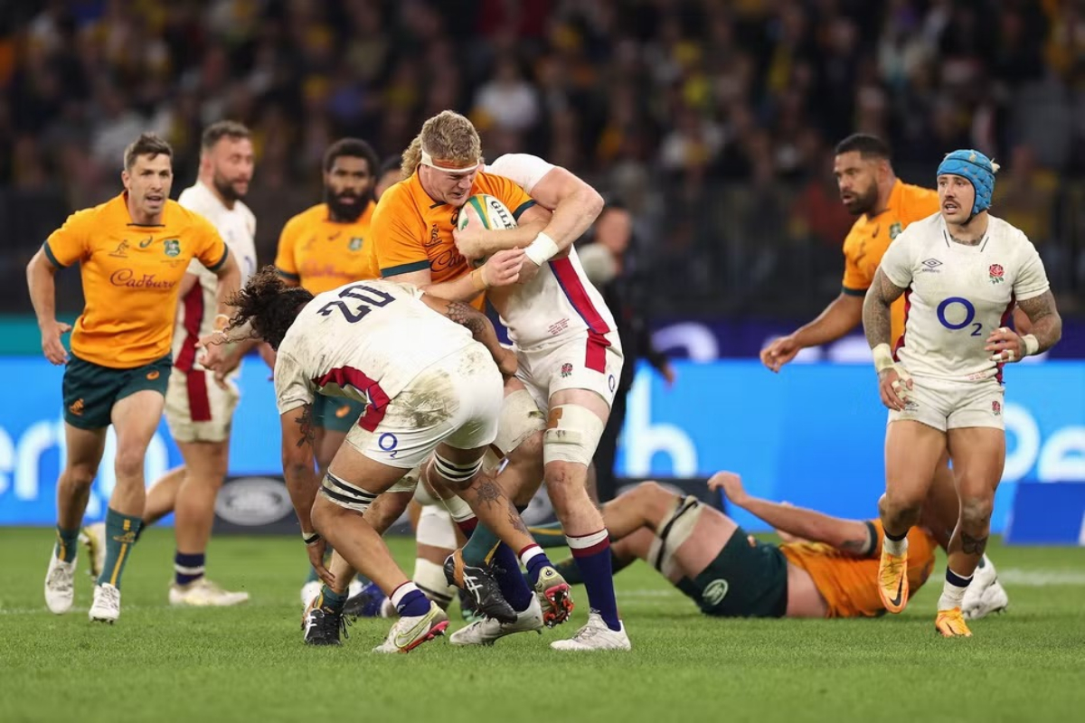 England beat Australia