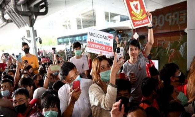 Liverpool greeted by huge crowd in Bangkok