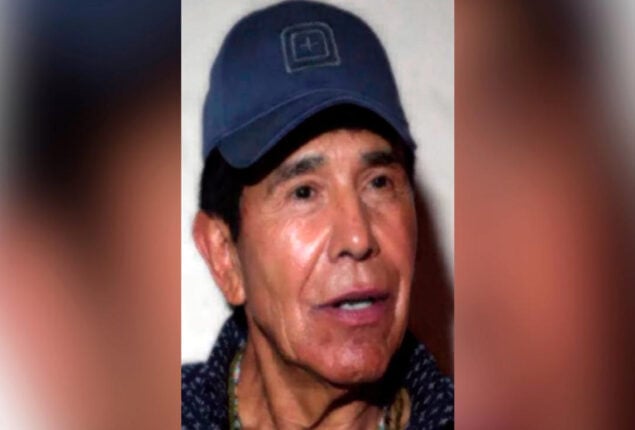 Mexico arrests US drug lord as 14 die in Black Hawk accident