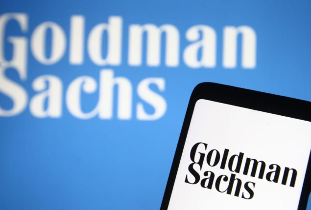 Wall Street stocks gains on Goldman Sachs results, Boeing contract