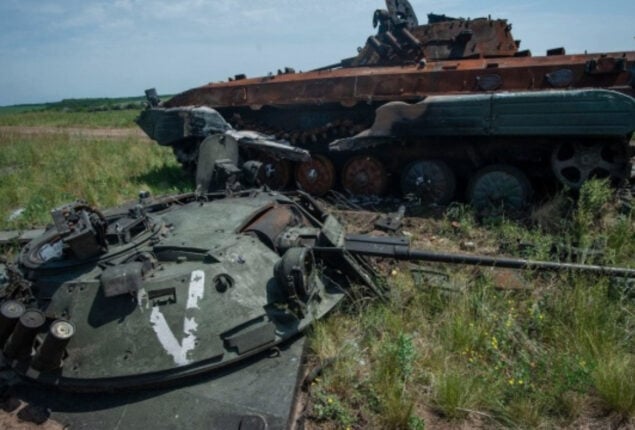 35 invaders are destroyed by Ukrainian forces, who also attack five strongholds and two ammo depots in the south