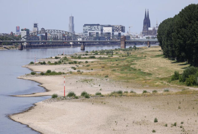 Blistering heat threatens European economy that teeters on the brink