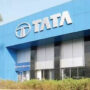 India’s Tata Motors extends losses on rising costs, chip woes