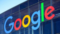 Google freezes hiring as Chief warns of weakening economy