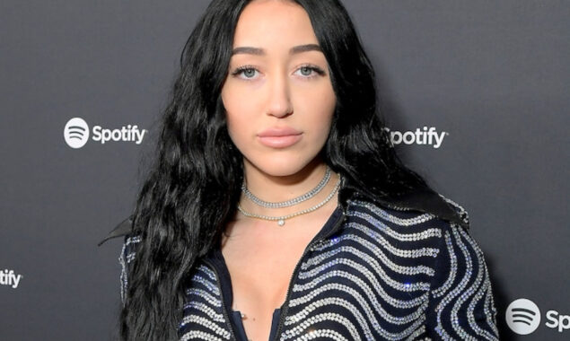 Noah Cyrus “connected” with her boyfriend over tranquillizers