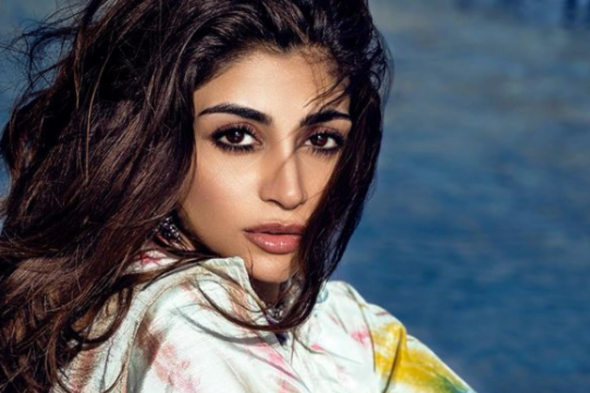 Zoya Nasir
