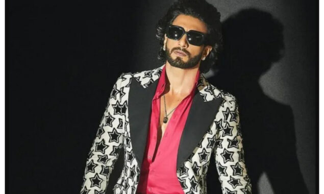 Ranveer Singh outfit choice makes fans go crazy