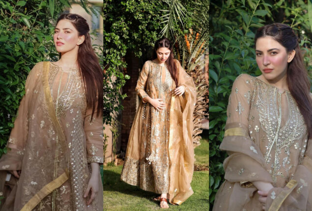 Naimal Khawar looks charming in recent outfit, See photos