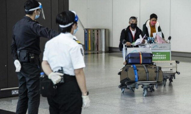 Hong Kong lifts Covid flight ban
