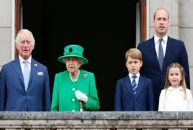 Prince George and the Queen are the same height stunned royal admirers