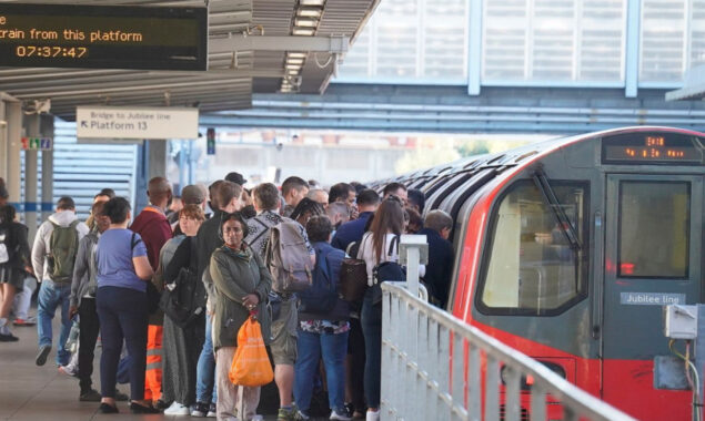 Union leader UK Rail strikes impossible to avert amid government chaos