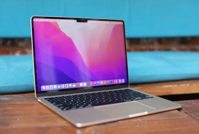 Apple MacBook Air M2 price in Pakistan & Specs