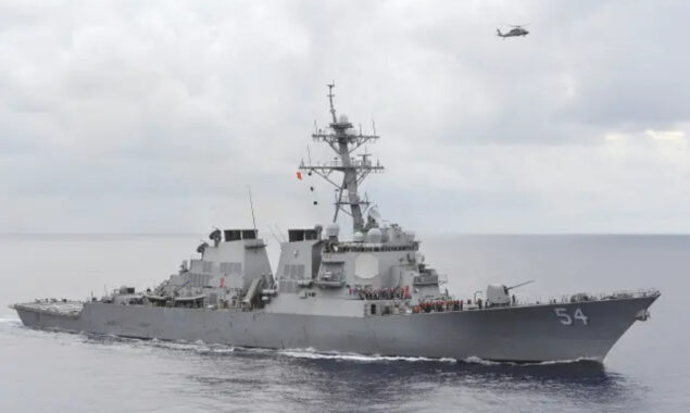China ‘drove away’ US destroyer near Paracel Island