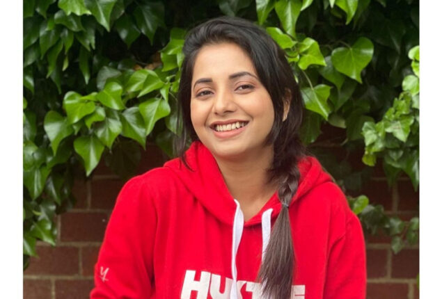 Sayali Sanjeev’s ‘Goshta Eka Paithanichi’ wins best feature film award