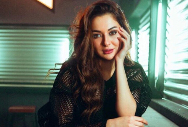 Hania Aamir once again faces trolls over her workout video