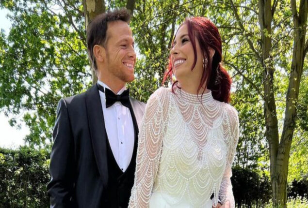 Stacey Solomon weds Joe Swash at Pickle Cottage