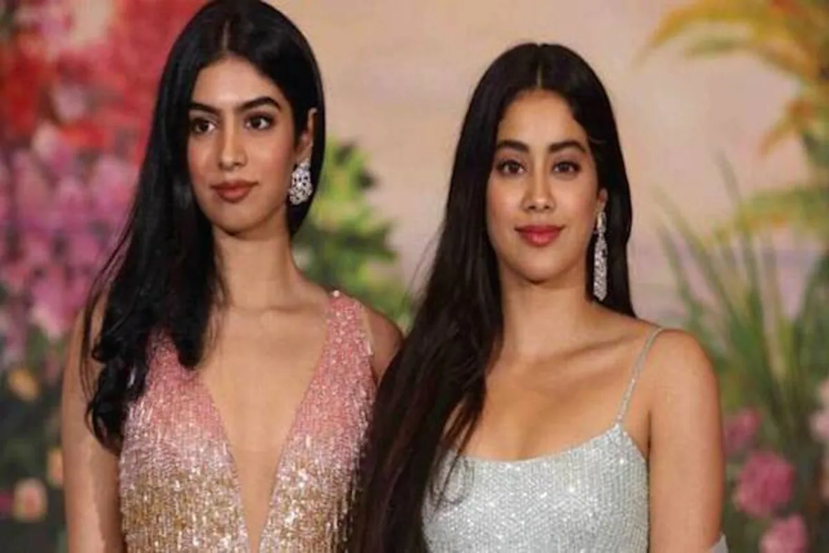 Janhvi Kapoor and Khushi Kapoor
