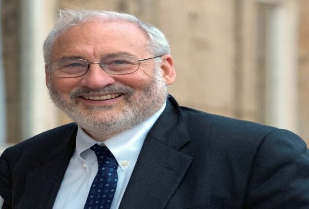 Nobel prize-winning economist Joseph Stiglitz calls for windfall profits tax in Australia