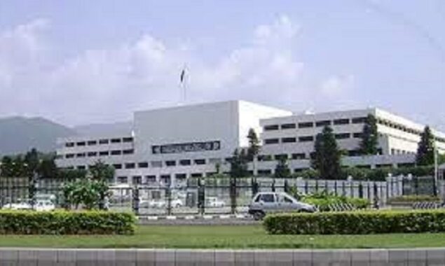 Military leadership briefs PCNS about talks with TTP