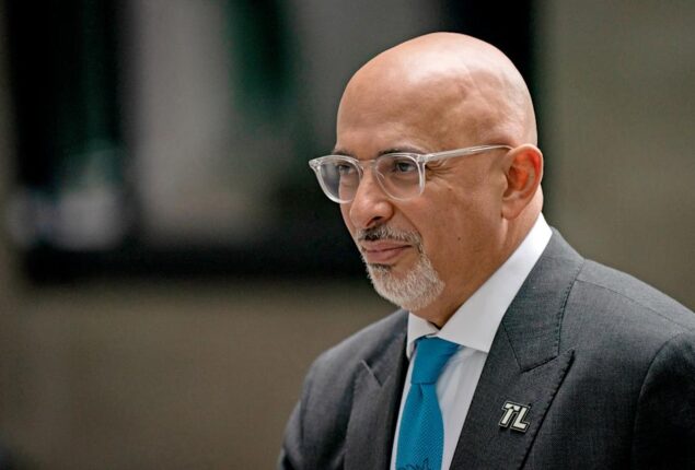 New UK finance minister to promise to control inflation