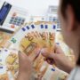 Japan’s yen is driven by safety concerns, after hearing of Abe’s shooting
