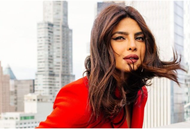 Priyanka Chopra twins with daughter Malti Marie