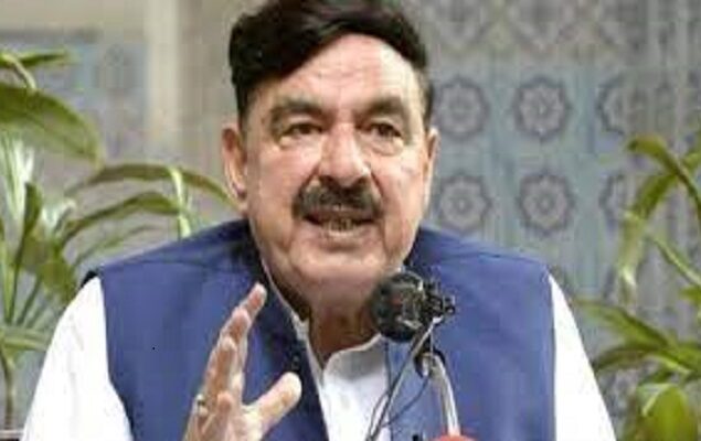 Political situation changing every hour: Sheikh Rashid