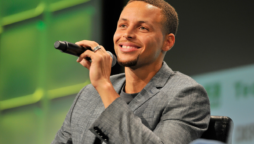 Steph Curry reveals Peyton Manning gave him hosting advice
