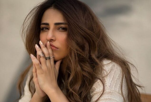 Ushna Shah raises concerns about forced conversions and marriages of girls belonging to minorities