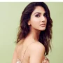 Vaani Kapoor weaves six yards of magic in stunning white saree, Photo