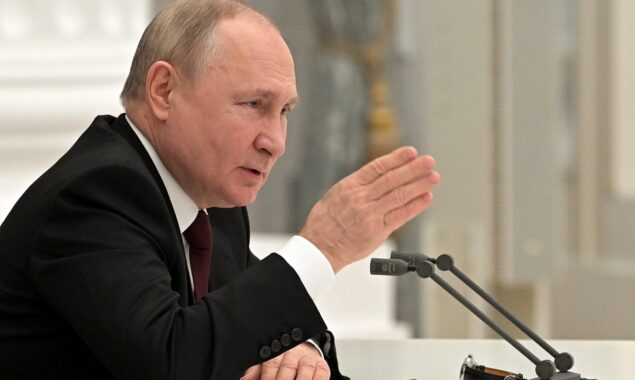 Russian parliament will convene emergency session amid conflict in Ukraine