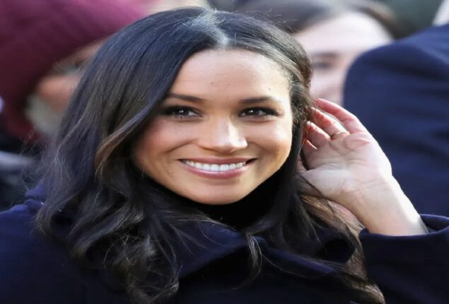 Meghan Markle new diamond pinky rings