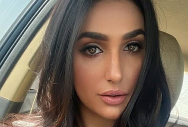 Amna Ilyas faces criticism for her recent photoshoot