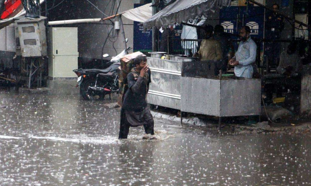 10 districts declared calamity-hit after heavy rains lash Balochistan