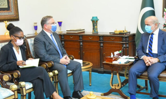 Pakistan desires to further develop relations with US: PM
