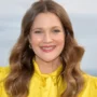  Drew Barrymore welcomes the rain with joy: Watch Video