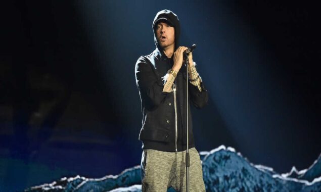 Eminem has announced that Curtain Call 2 will be released on THIS DATE