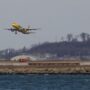 U.S. switches Spirit Airlines’ Newark peak-hour flight approvals