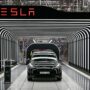 Tesla’s conveyances fall, hurt by China’s COVID closure