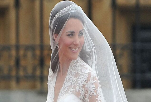 Kate Middleton apologizes due to an awkward royal wedding speech